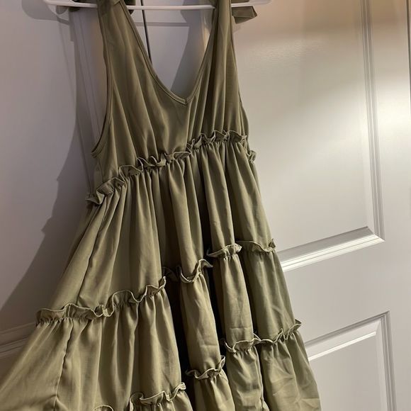 Tie Shoulder Ruffle Hem Dress Green Small - Picture 7 of 10